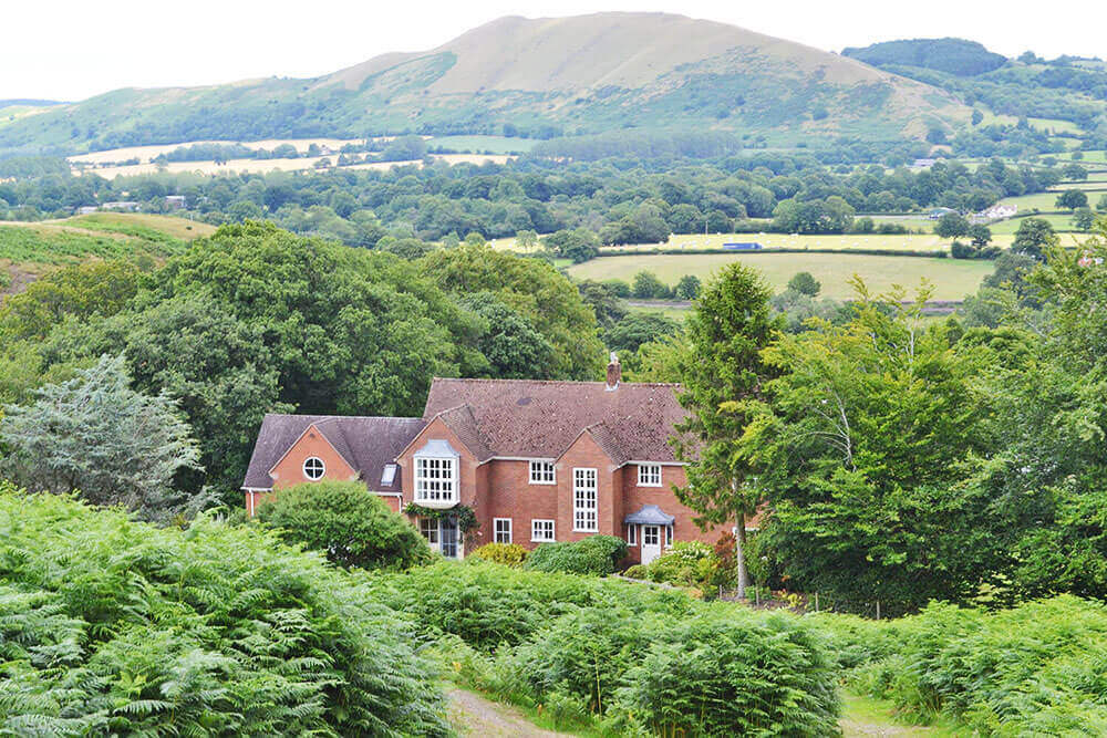 Group Holiday Cottages: The Oaks
