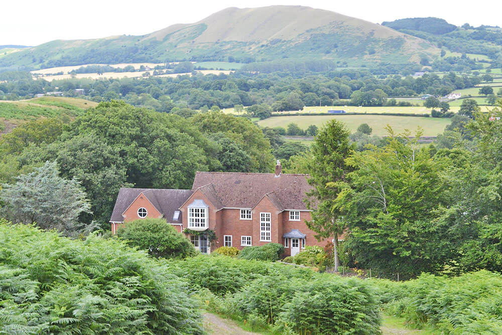 Holiday cottages near a golf course