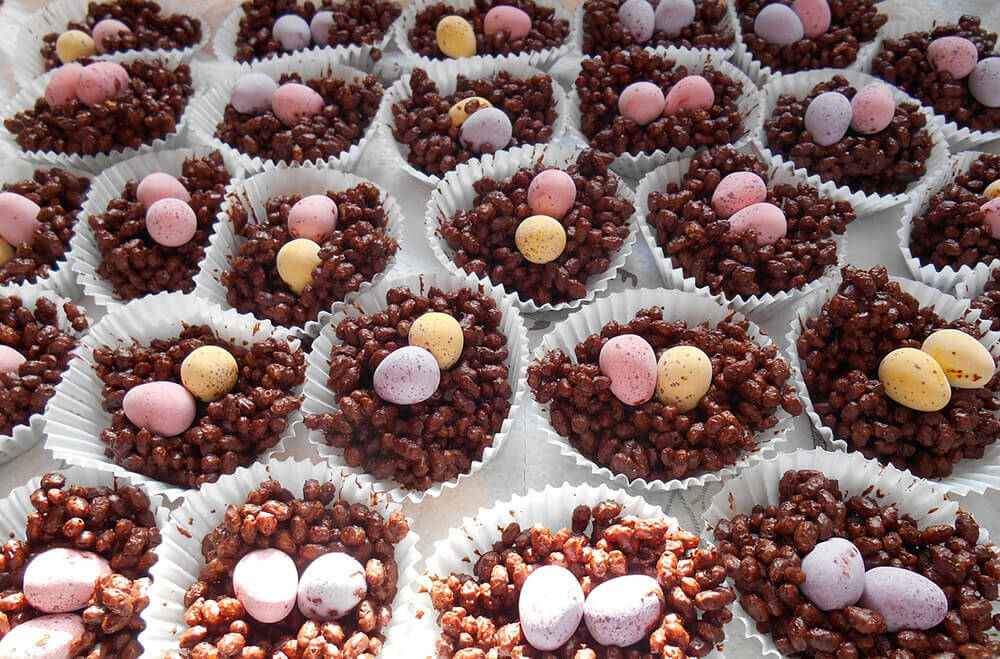 Easy Easter Makes for Kids: Chocolate Egg Nests