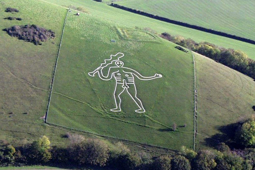 10 reasons to book a Dorset Holiday: Cerne Giant