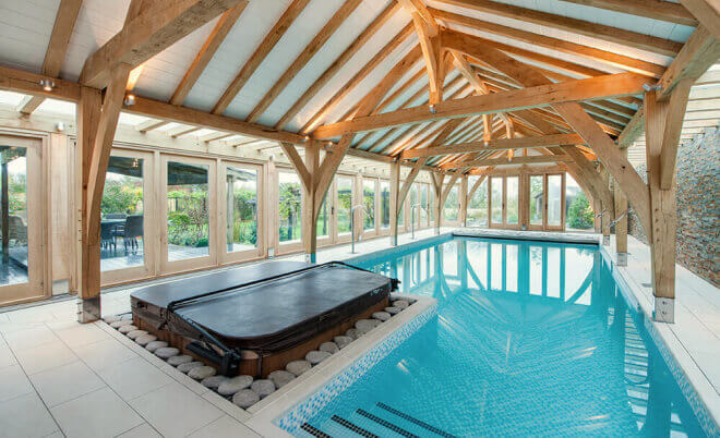 last minute holiday deals: Henfield Barn, South Gloucestershire