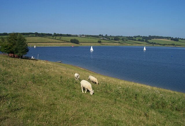Top 10 things to do in and around Exmoor: Wimbleball Lake