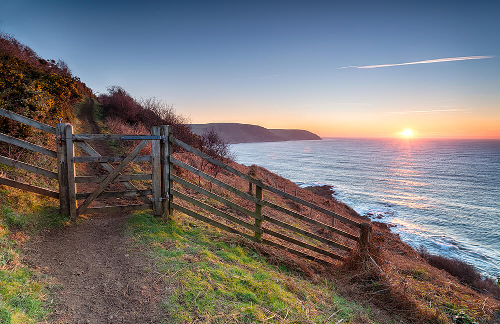 dog friendly days out in South East Cornwall: South West Coast Path, Pencarrow