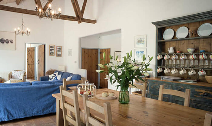 Summer Holidays in East Devon: Burrows holiday cottage