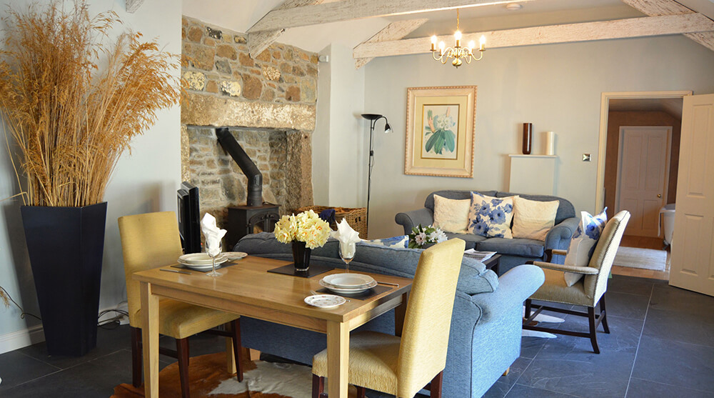 cottages with open fires or wood burning stoves: Spring Water Barn, Bonython Estate, Lizard Peninsula