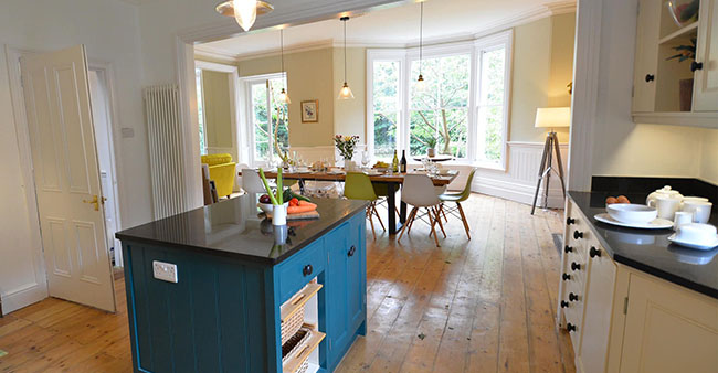 holiday cottages near pubs: Rosevean House, St Agnes, Cornwall
