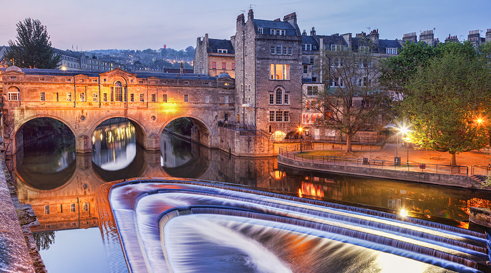 quintessentially English places: City of Bath, England