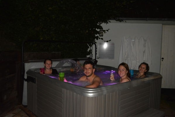 Whatever the season, or weather, hot tub breaks always make for a great holiday. Whether you’re booking a romantic getaway, a family Staycation, or a get-together with friends...