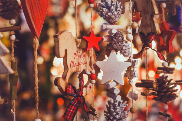 Check out our pick of the best 21 East of England Christmas markets in 2021 and book one of our beautiful 5 star holiday cottages in Essex and Norfolk.