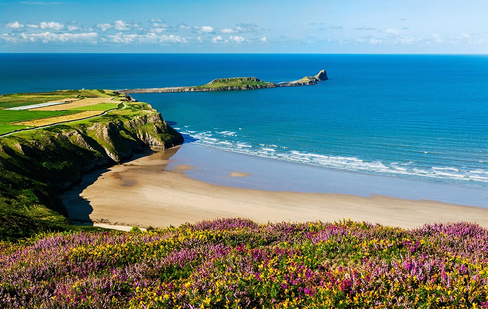 South Wales holiday cottage: Rhossili Bay and Worms Head, Gower Peninsula